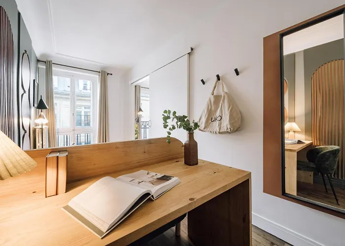 Firuze - 1 A Louvre アパート *